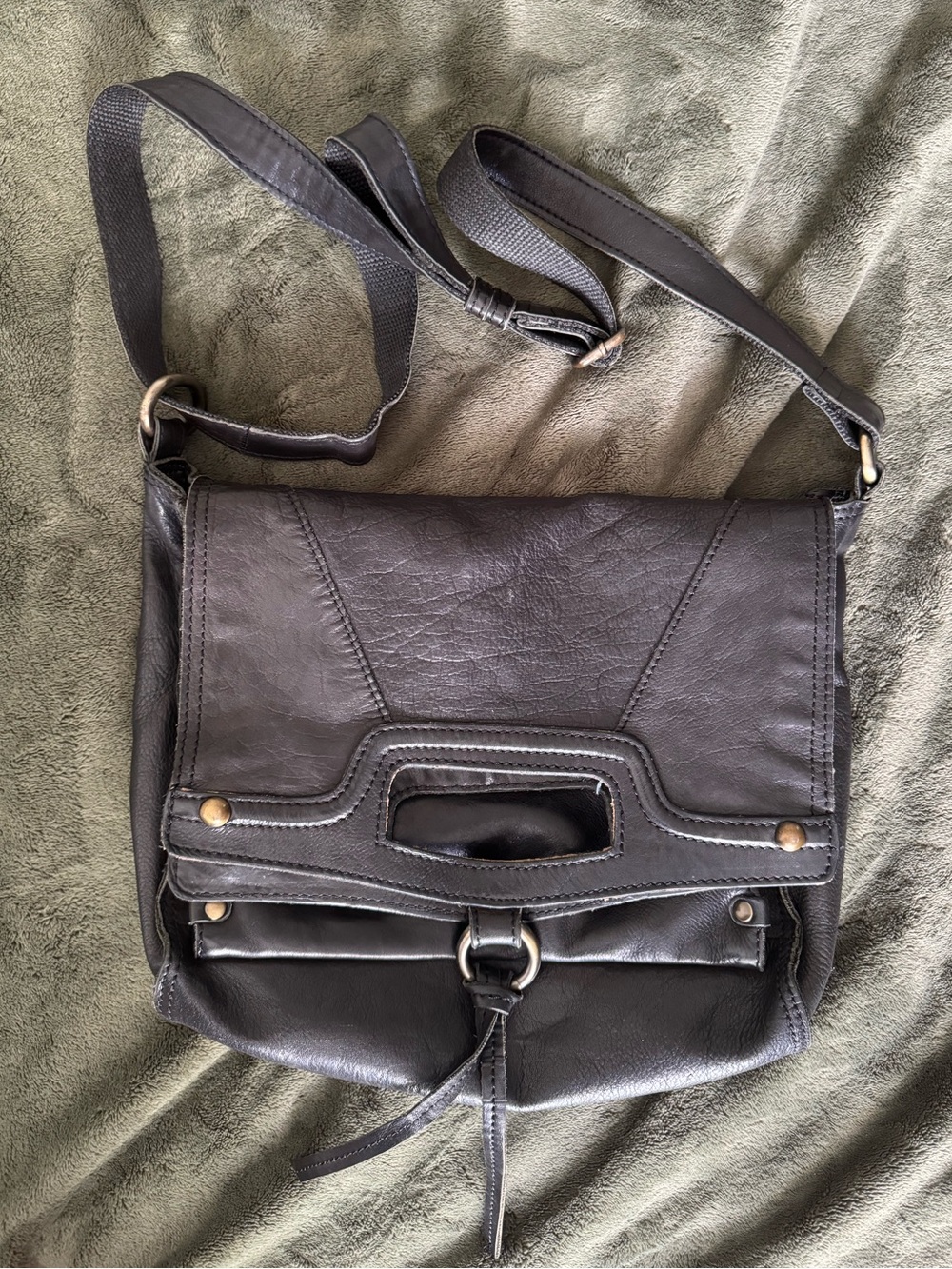 Lucky Brand 100% Genuine Leather Black Crossbody Shoulder Bag